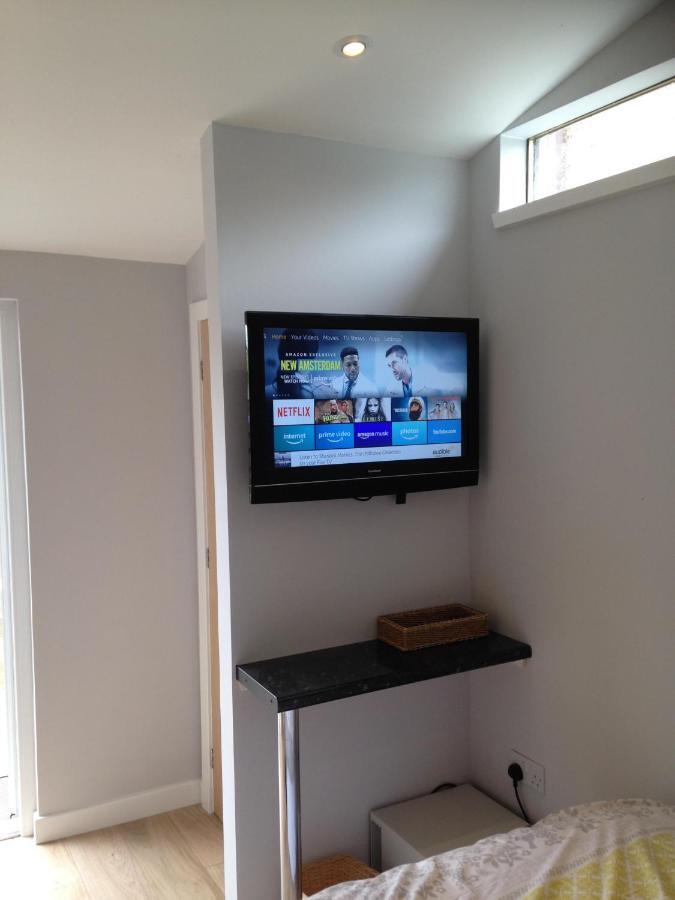 Ensuite Garden Room Inverness Bagian luar foto