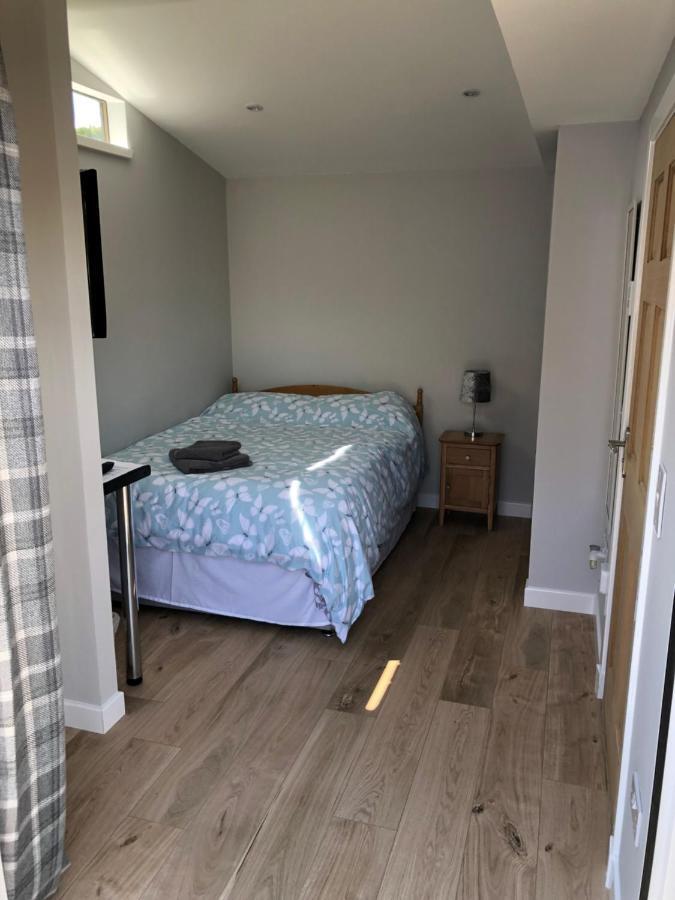 Ensuite Garden Room Inverness Bagian luar foto